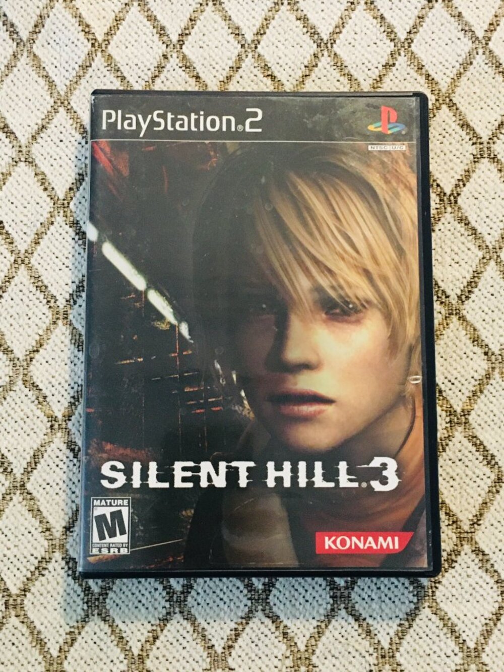 Silent Hill 3 Sony PlayStation 2 PS2, 2003 Konami Complete w/ Soundtrack and Box